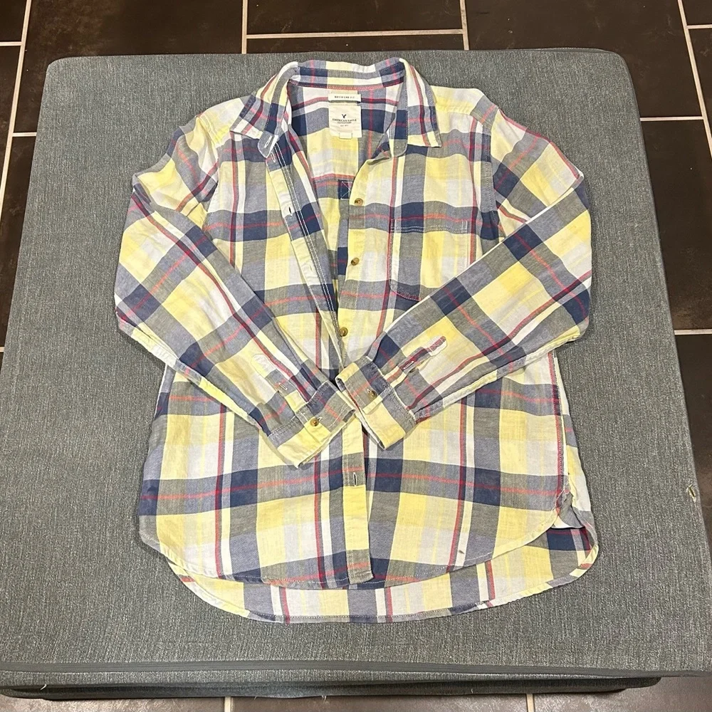 American Eagle Outfitters Flannel Womens Light Yellow & Blue Flannel Size Large - Picture 1 of 7